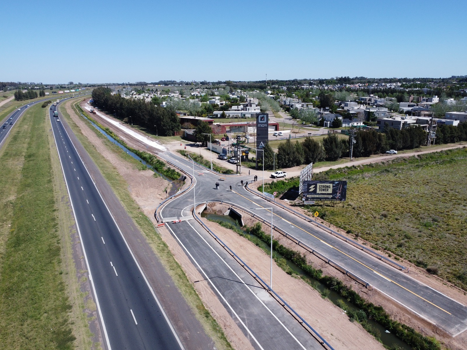 El gobierno de Milei confirmó que terminará los accesos a Funes por autopista